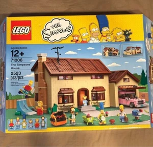 LEGO 71006 The Simpsons House Building Blocks - Picture 1 of 10