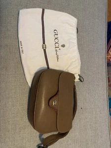 Bolso de Mano de Colección Gucci Cuero Marrón 72-02-104 Colección de Accesorios Cubierta contra el Polvo - Imagen 1 de 12