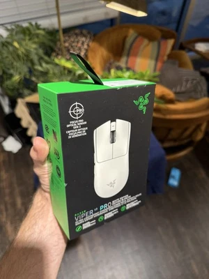Razer Viper V3 Pro, Ultra-Lightweight, Wireless, Esports Gaming Mouse - White - Image 1 of 4