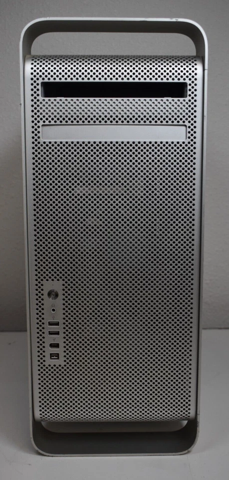 Apple Mac Pro A1186 Desktop 6GB RAM E5462 @ 2.80GHz NO HD Geforce 8800GT - Image 1 of 4