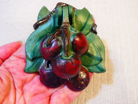 XRARE ANTIQUE VINTAGE HUBLEY #607 HANGING CHERRY CAST IRON DOOR KNOCKER 1920s Cover