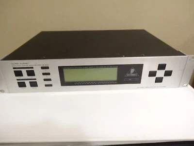 Behringer Graphic Equalizer Ultra Curve Digital Dual DSP 8000 - Image 1 of 4