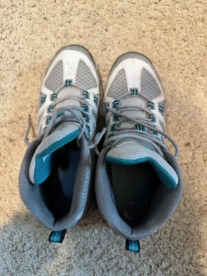 montrail hiking boots - Image 1 of 4