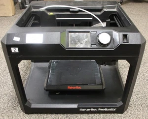 MakerBot Replicator 5th Gen 3D Printer - Tested and Working - Picture 1 of 5