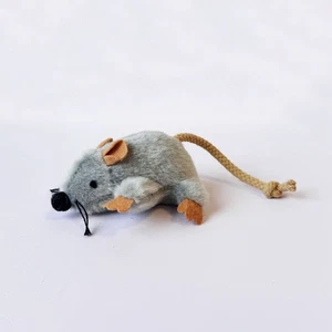 Plush Mouse Catnip Toys Pet Supplies Mouse Cat Toy Batting Toy for Cats - Picture 1 of 5