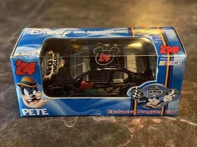 2004 Disney Daytona 500 Pete Promo 1:64 NASCAR Diecast Replica Exclusive Car #NN - Image 1 of 4