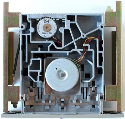 Colorado 250mb tape drive internal, 012-360 rev c (beige) - Image 1 of 3