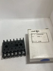 RED LION 2300200 RELAY BASE SCREW TERMINAL 12 PINS NIB - Picture 1 of 3