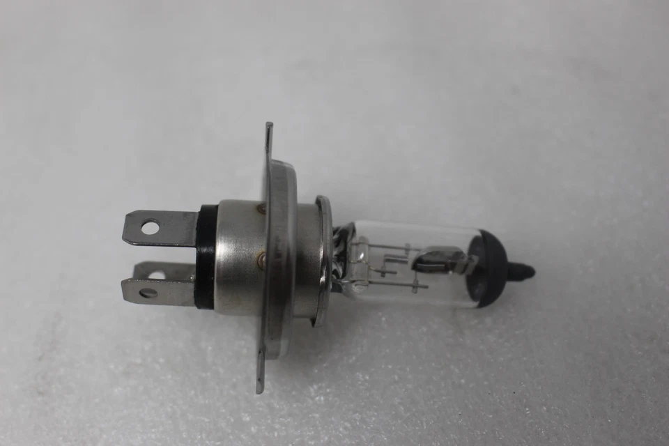 39040241A NEW OEM DUCATI BULB - Image 1 of 1