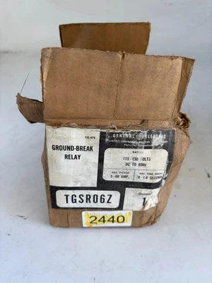 Relé de freno de tierra General Electric TGSR06Z 130V Foto 1 de 3