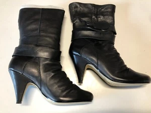 Zigi Girl Womens Size 6.5 Buster Black Leather Boots w/ box - Picture 1 of 10