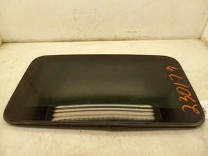 98-05 LEXUS GS300 3.0L SUNROOF GLASS  - Picture 1 of 12