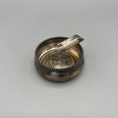 Cenicero vintage de plata esterlina Meriden Brittania de 2,5 pulgadas de ancho Foto 1 de 4