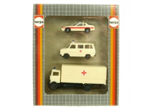 Herpa 7501 Set MB Mercedes Red Cross Football Medical Porsche Ob Stg 1301-24-82 - Picture 1 of 2