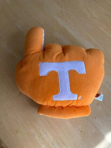 University of Tennessee #1 Plush Glove - EUC Cover