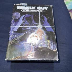 Family Guy Blue Harvest DVD Collectors Box Set DVDs Booklet 3D Glasses D8 - Picture 1 of 4