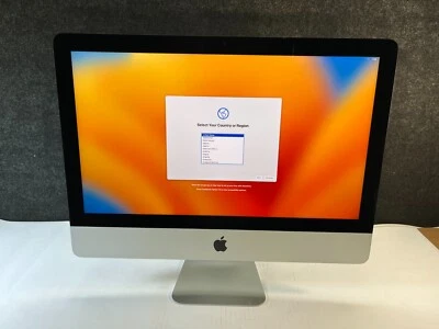Apple iMac 21.5" MMQA2LL/A w/Core i5-7360U 2.3GHz/8GB RAM/1TB HDD 2017 - Image 1 of 4