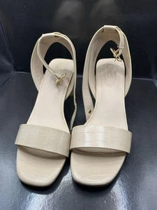 Comfort C EST. Damenschuhe Größe 10 beige von 1946 - Bild 1 von 12