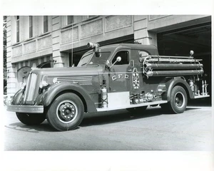 Charlotte NC 1950s Seagrave Pumper 8x10 B&W Fire Apparatus Photo - Picture 1 of 1