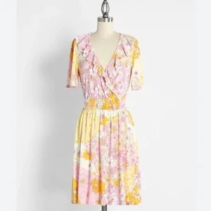 ModCloth Sz XL Marvelous Flower Medley Surplice V-Neck Floral Ruffle Mini Dress - Picture 1 of 12