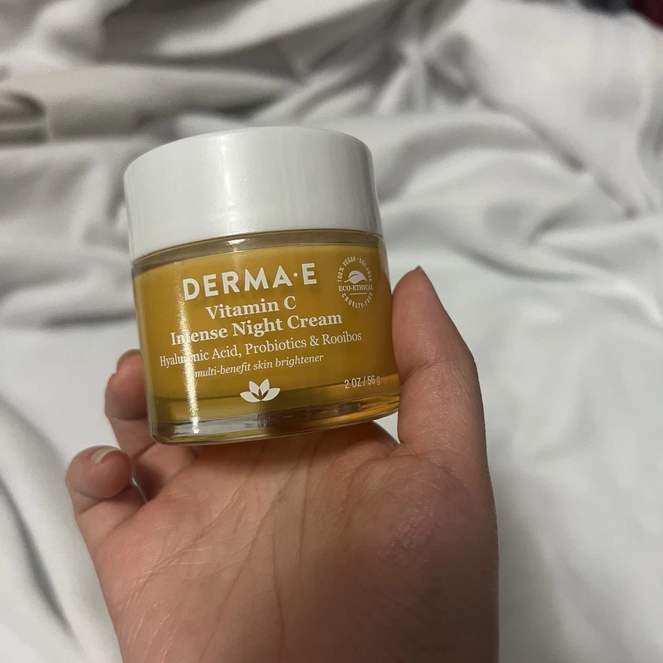 Crema de Noche Intensa DERMA-E Vitamina C Iluminadora e Hidratante Dec Venta Foto 1 de 4