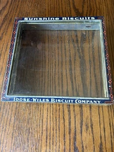 Loose-Wiles Sunshine Biscuit Lid With Glass - Picture 1 of 4