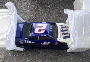 Rusty Wallace #2 1998 Ford Taurus Action 1/24 Diecast Car Bank NASCAR Miller - Picture 1 of 4