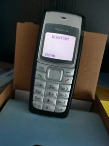 Teléfono Móvil Nokia 1110 1110i - 2G - Desbloqueado - EN CAJA - Teléfono Celular Raro De Colección - Imagen 1 de 19