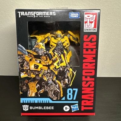 SEALED TRANSFORMERS STUDIO SERIES SS-87 DELUXE BUMBLEBEE DARK OF THE MOON 2022 - Image 1 of 2