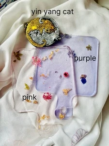 Schlüsselanhänger und Tabletts aus Resin handgefertigt - Bild 1 von 5