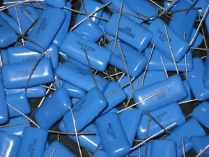 .22uf 630 volt Polyester Capacitor, 10% - Picture 1 of 2