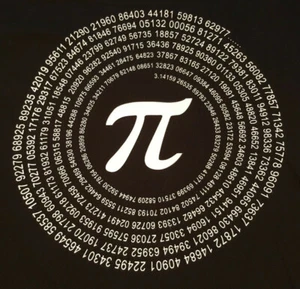 Camiseta Matemáticas Pi Symbol 3.14 to infinite Circunferencia Círculo Grande INV2005 - Imagen 1 de 7