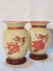 Opaline Vase Nachkriegszeit Spritzdekor Rosen Blumen Tischvase Blumenvase - Bild 1 von 7