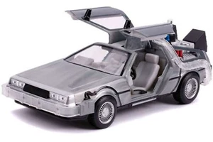 Jada 1:24 Zurück in die Zukunft 2 Back to the Future II DeLorean mit Beleuchtung - Bild 1 von 5