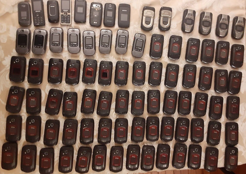 lot of 84 assorted used flip phones***READ DETAILS*** | eBay
