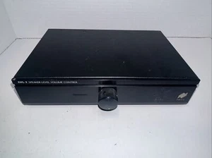 Niles SLV-1 Speaker Level Table Top Volume Control. (i) - Picture 1 of 3