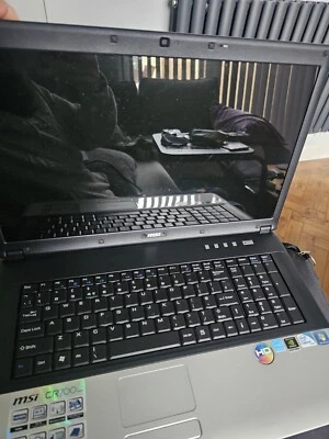 MSI cr700 - Image 1 of 4