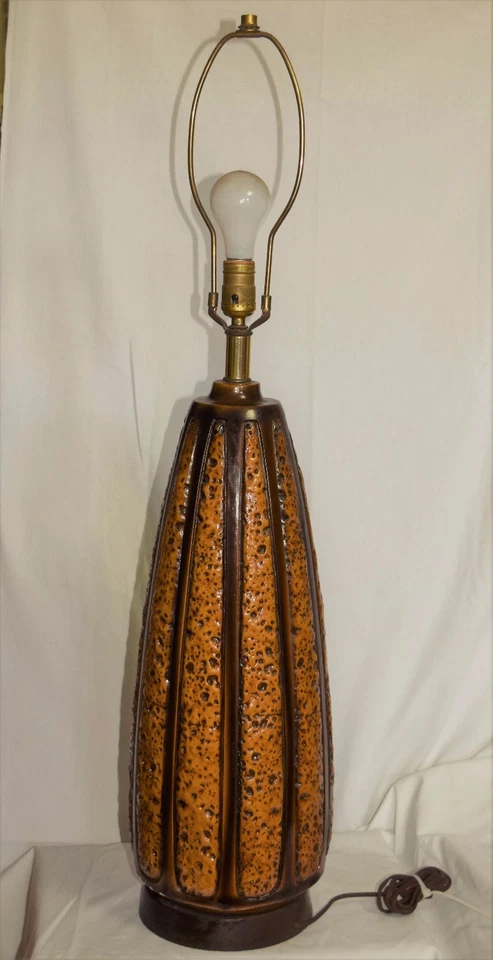 MID CENTURY MODERN POTTERY CERAMIC DRIP GLAZE LAVA LAMP - Image 1 of 4