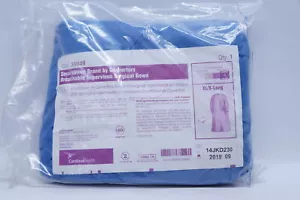 Cardinal Health 39049 SmartGown Breathable Impervious Surgical Gown XL/X-Long(x) - Picture 1 of 4