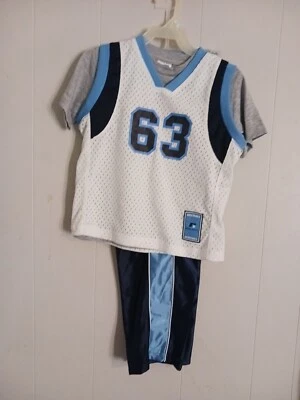 Russell Athletic 3 Piezas Conjunto de Baloncesto Juvenil Camiseta, Jersey, Pantalones Talla 5 Foto 1 de 4