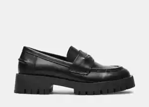 Scarpe mocassini slip on Steve Madden Lawrence in pelle nera 1" plateau Cosmo 2.0 - Foto 1 di 6