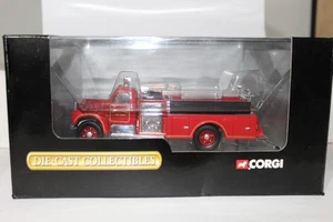 Pompiere cabina chiusa CORGI Classics modello Mack B Corpus Christi vigili del fuoco - Foto 1 di 4