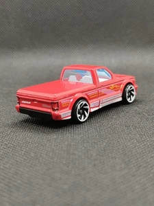 Hot Wheels 1991 GMC Syclone 1:64 Diecast Pickup Truck Top Zustand - Bild 1 von 6