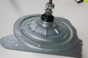 Samsung WA50R5400AW Lavadora de Carga Superior OEM Estuche de Engranajes Conjunto de Embrague DC97-18439B - Imagen 1 de 3