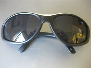 Brille Sonnenbrille Kunststoffgestell Schwarz dunkle Gläser Breite 13,5cm NEU - Bild 1 von 6