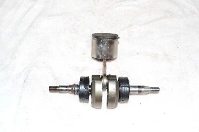 Poulan 2550 LE 2.5 C.I. Super Clean Chainsaw OEM Crankshaft With Piston - Image 1 of 4