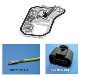 NEW GENUINE AUDI A4 B7 ESTATE O/S RIGHT REAR OUTER LIGHT BULB HOLDER REPAIR KIT - Picture 1 of 1
