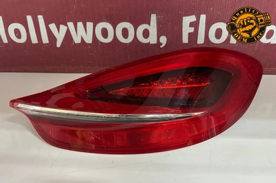 2013-2016 PPORSCHE BOXSTER ЗАДНИЙ ПРАВЫЙ (СО СТОРОНЫ ПАССАЖИРА) ЗАДНИЙ ФОНАРЬ КРАСНЫЙ OEM 47k - Изображение 1 из 4