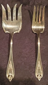 Antique Set of 2 Old Colony 1847 Rogers Bros. Silverplate - Serving Forks - Mono - Picture 1 of 4