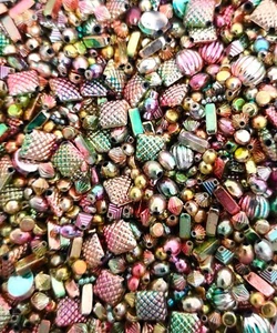 10g Mixed Gold, Silver, Rainbow & Copper spacer Beads Jewellery Charms for Craft - Picture 1 of 15